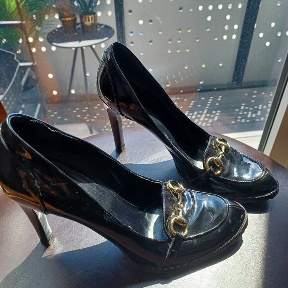 Gucci Pumps Size 8.5 *VERY Gently worn - Picture 1 of 7